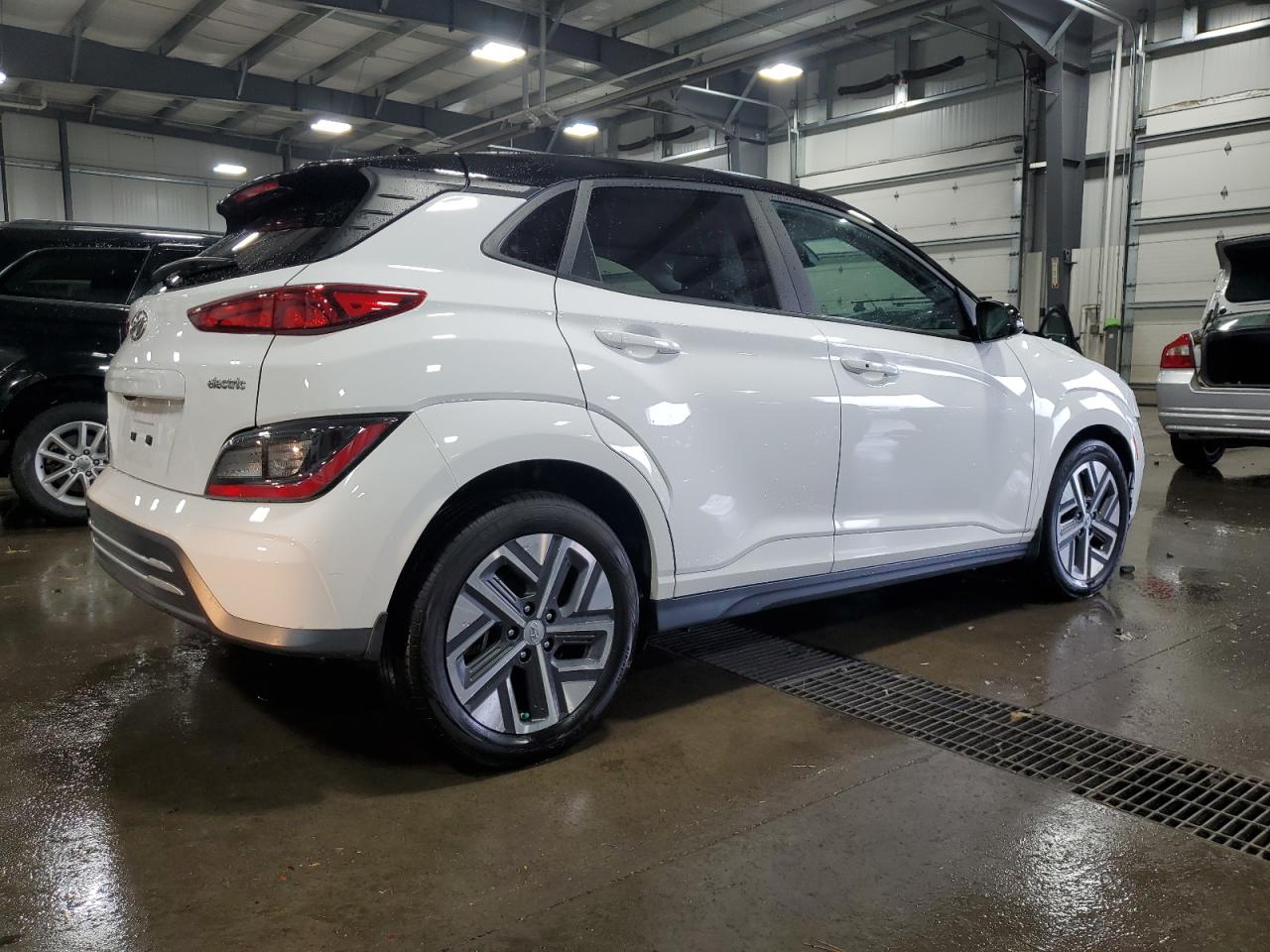 2022 HYUNDAI KONA SEL VIN:KM8K23AG8NU155942