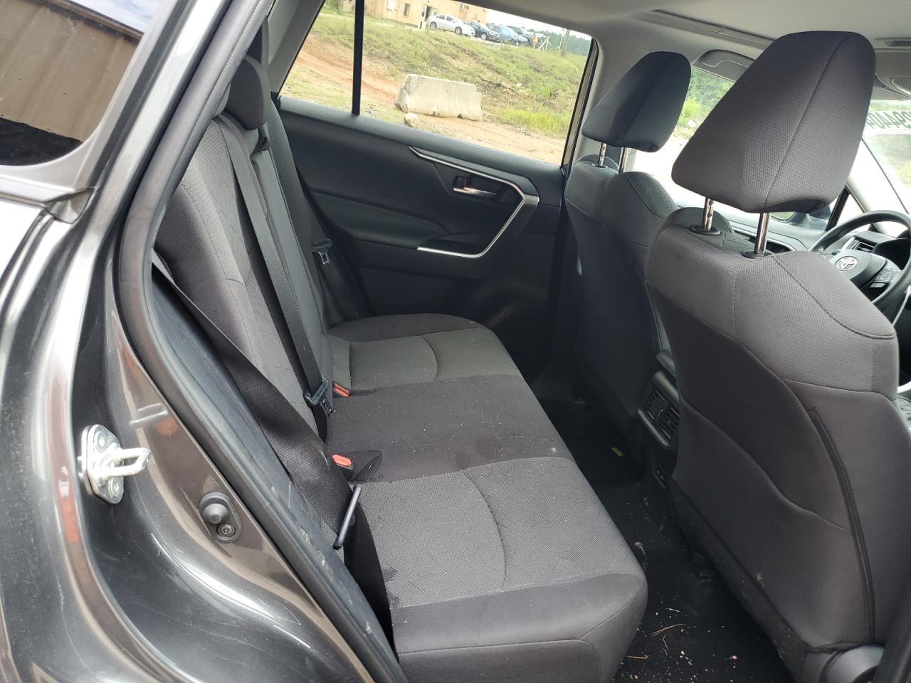 2022 TOYOTA RAV4 XLE VIN:2T3W1RFV5NC208068