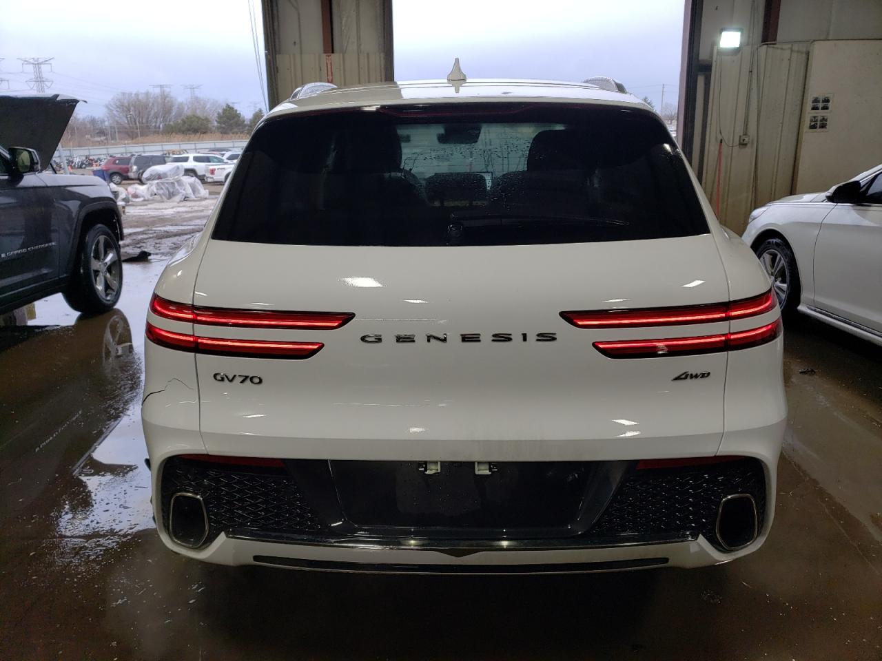 2022 GENESIS GV70 BASE VIN:KMUMADTB3NU059446