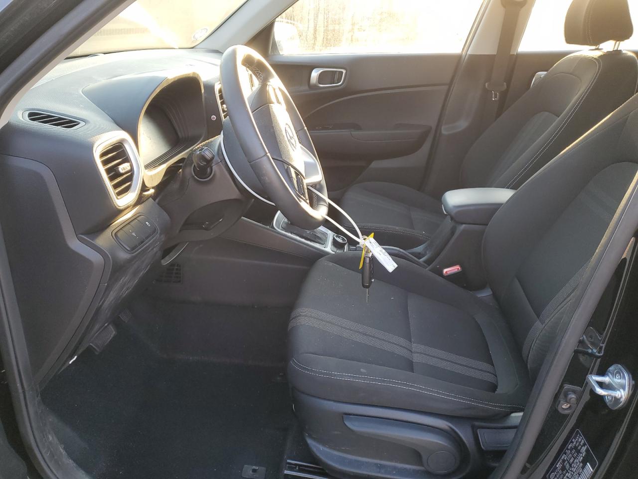 2023 HYUNDAI VENUE SEL VIN:KMHRC8A32PU222396