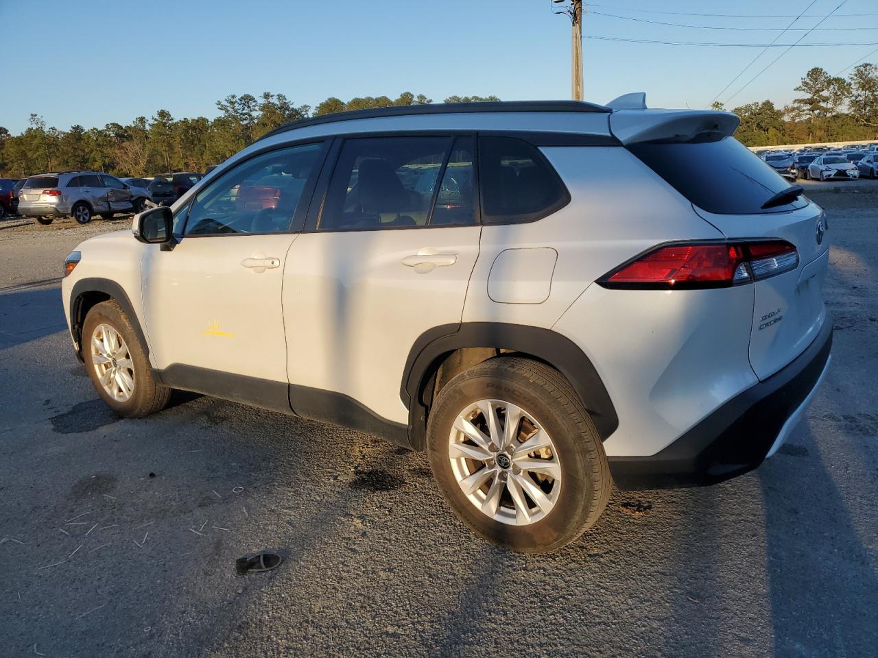 2022 TOYOTA COROLLA CROSS LE VIN:7MUCAABG8NV020422