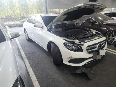 2016 Mercedes-Benz E 220 VIN: