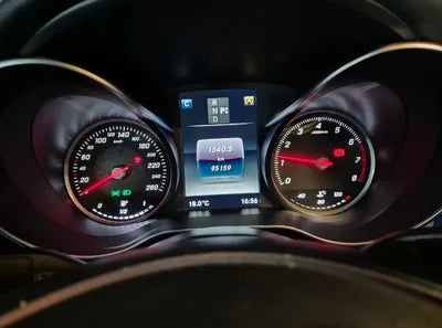 2015 Mercedes-Benz C 200 VIN: