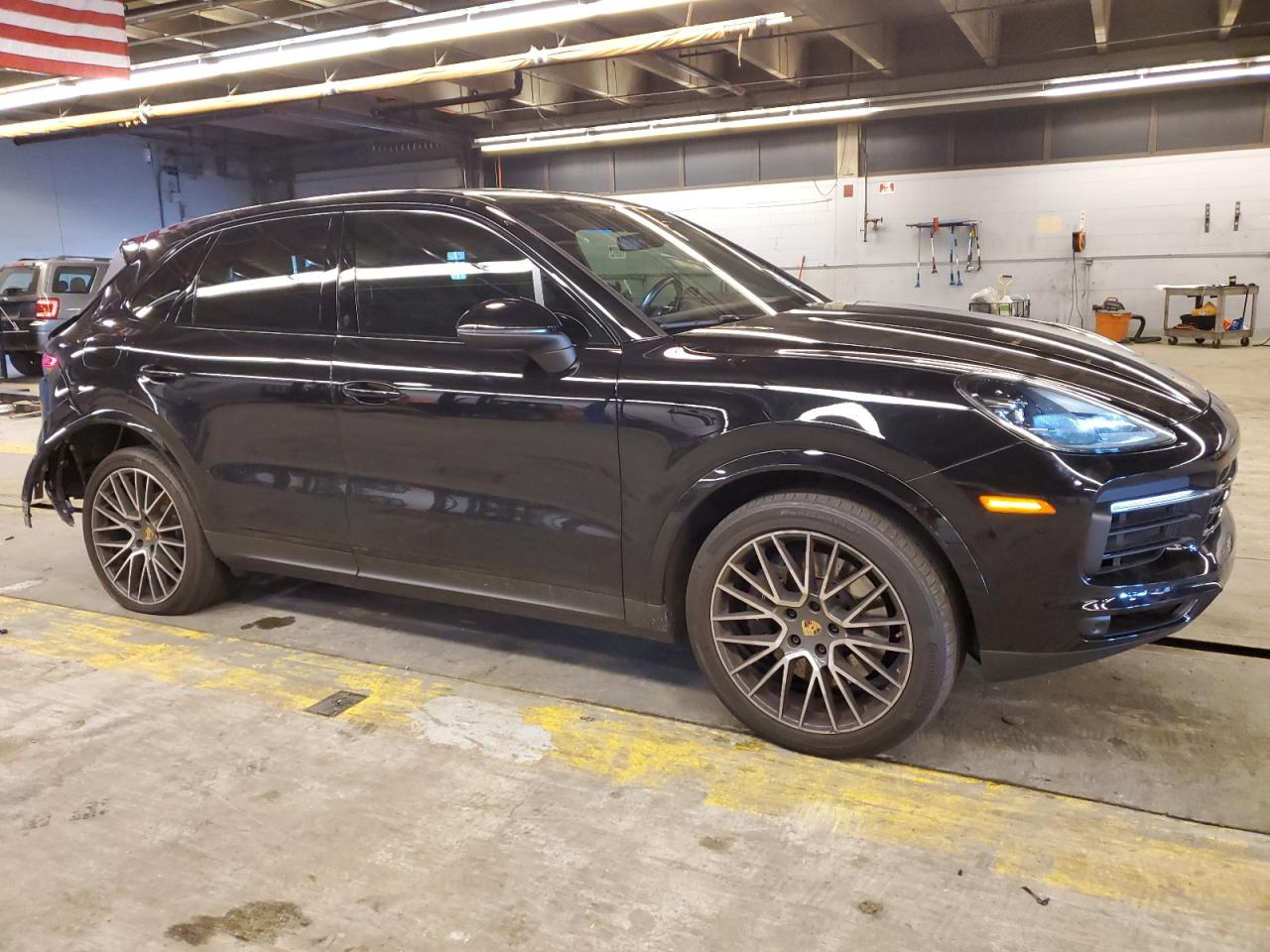 2023 PORSCHE CAYENNE BASE VIN:WP1AA2AY3PDA09200