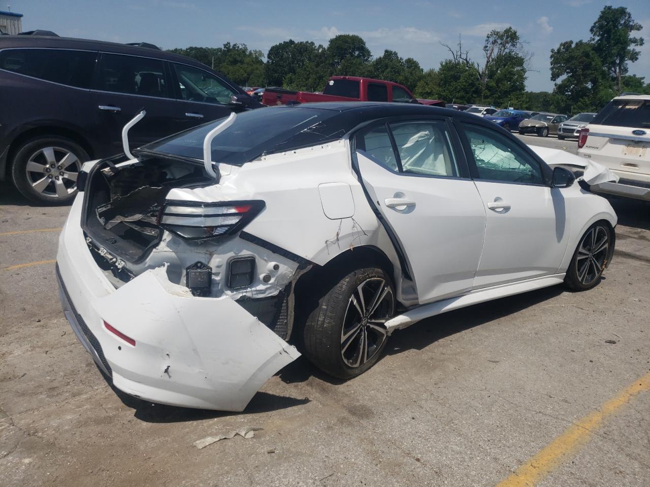 2022 NISSAN SENTRA SR VIN:3N1AB8DV8NY271648