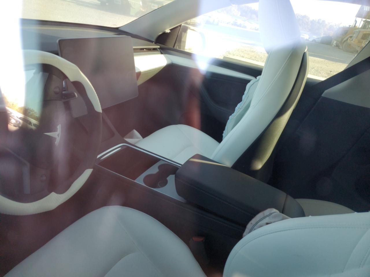 2023 TESLA MODEL Y  VIN:7SAYGDEF8PF960278