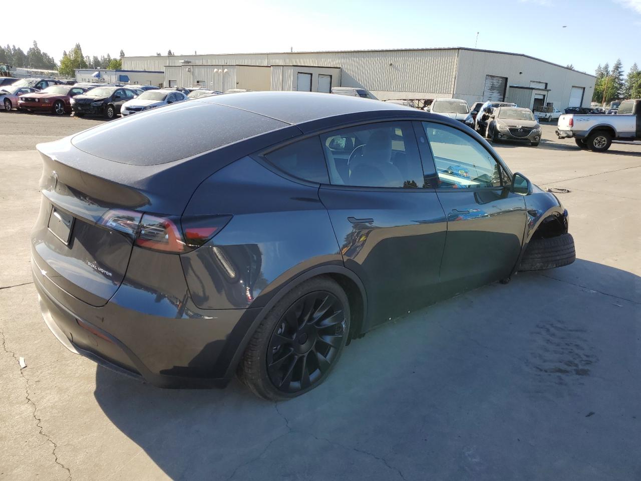 2024 TESLA MODEL Y  VIN:7SAYGAEE2RF080993