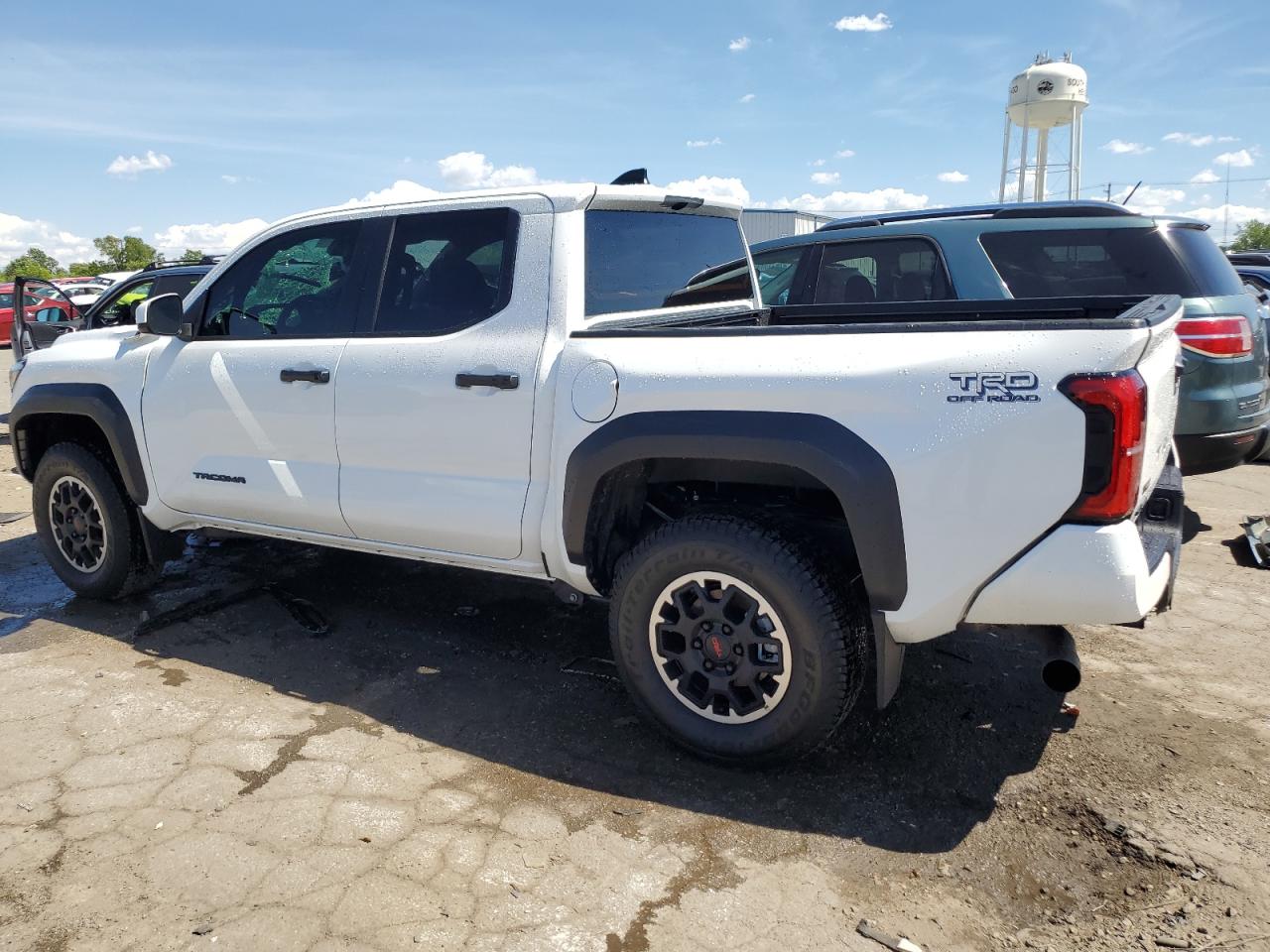 2024 TOYOTA TACOMA DOUBLE CAB VIN:3TMLB5JN7RM005995