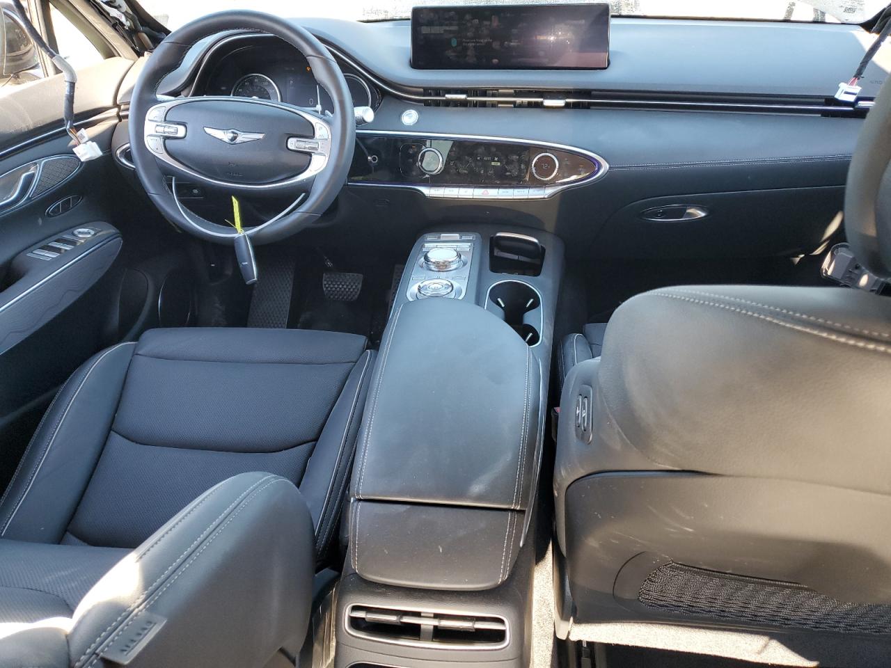 2023 GENESIS GV70 BASE VIN:KMUMADTB7PU116279