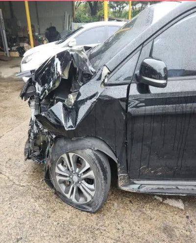 2018 Kia Carnival KNAMB81ABKS483304 VIN:KNAMB81ABKS483304