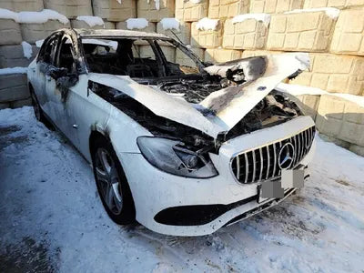 2017 Mercedes-Benz E 220 VIN: