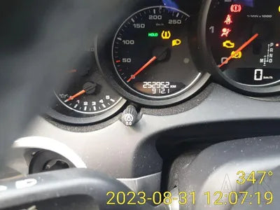 2015 Porsche Cayenne VIN: