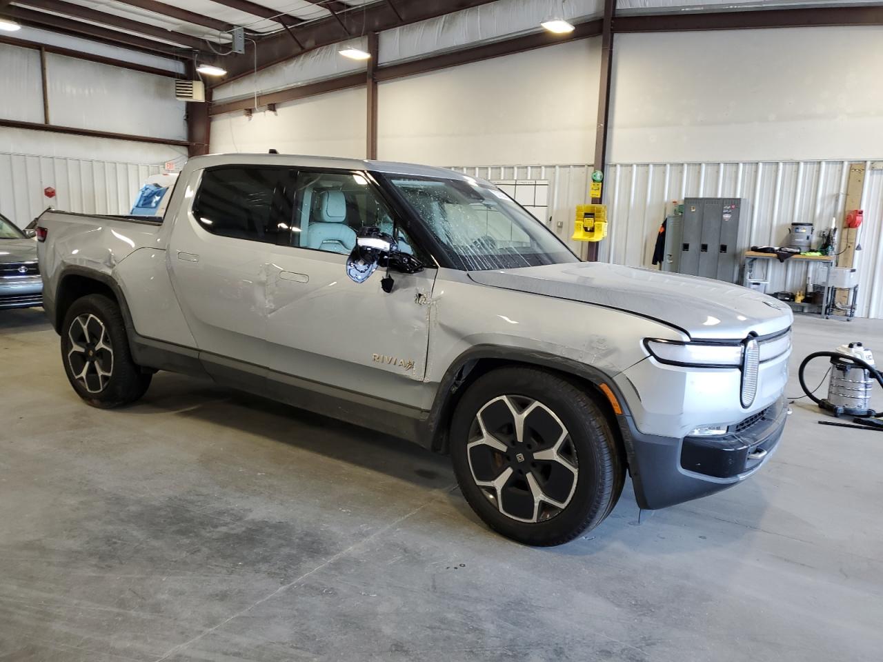 2022 RIVIAN R1T ADVENTURE VIN:7FCTGAAA4NN014462