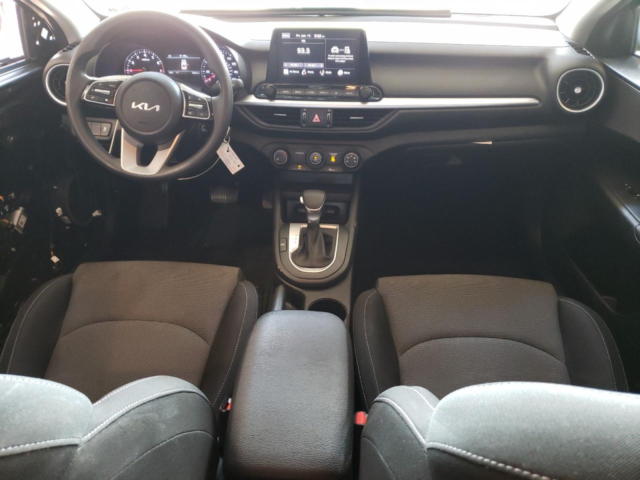 2022 KIA FORTE FE VIN:3KPF24AD8NE456646