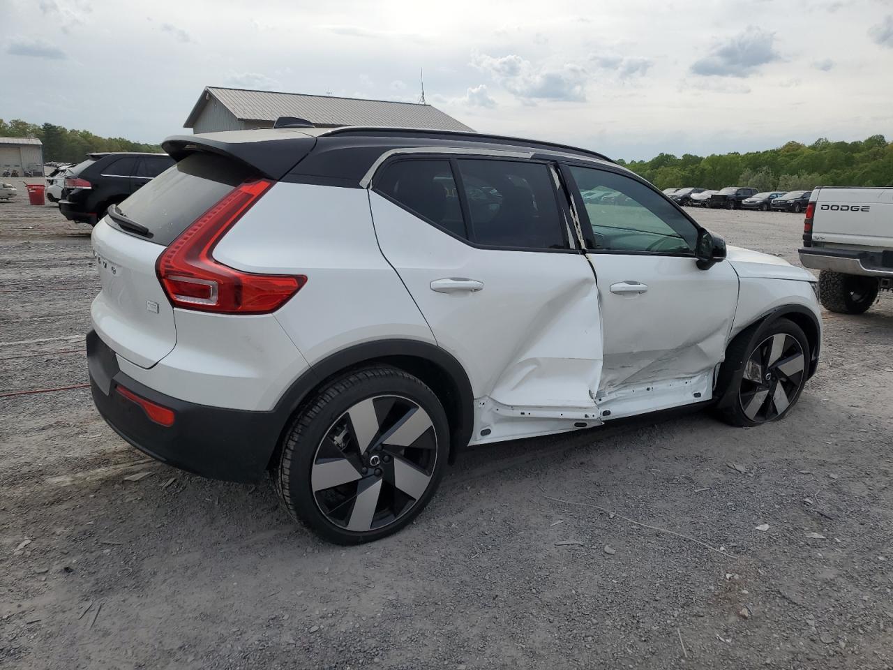 2023 VOLVO XC40 RECHARGE ULTIMATE VIN:YV4ED3UM5P2040417