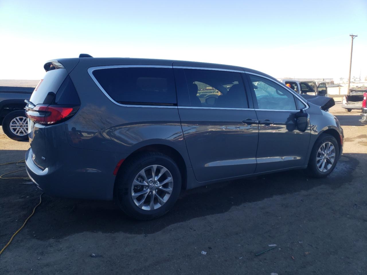 2023 CHRYSLER PACIFICA TOURING L VIN:2C4RC3BG3PR504178