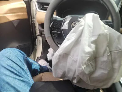 2019 Toyota RAV4 VIN: