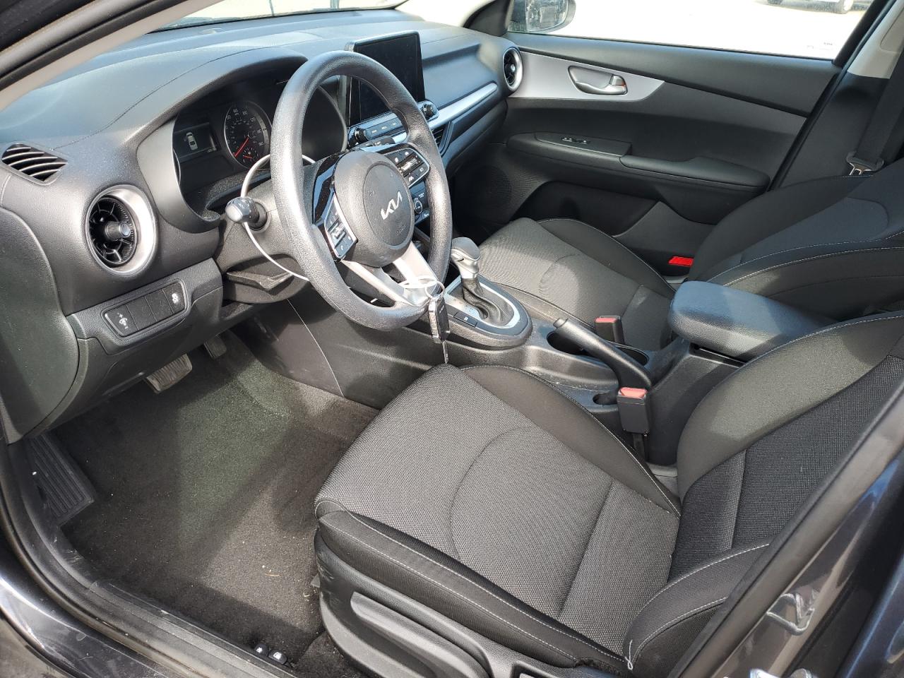 2022 KIA FORTE FE VIN:3KPF24ADXNE452467