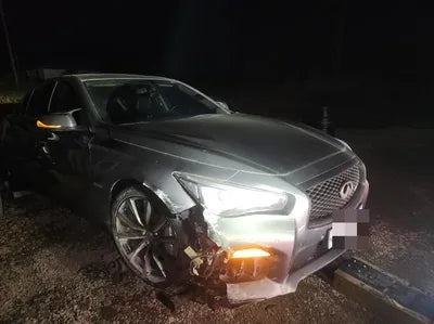 2015 Infiniti Q50 VIN: