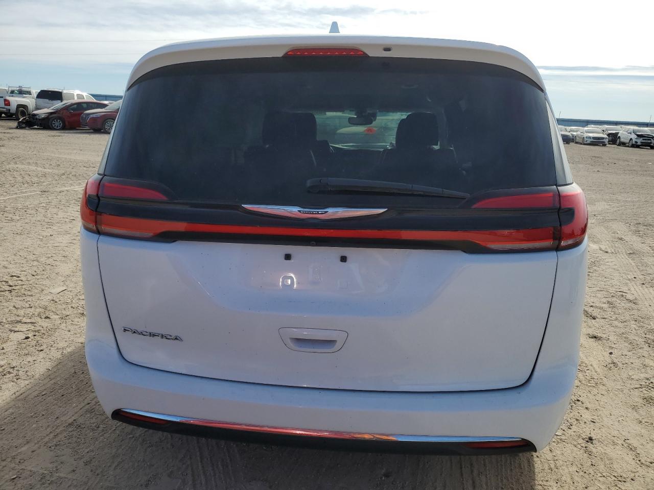 2022 CHRYSLER PACIFICA TOURING L VIN:2C4RC1BG6NR170469