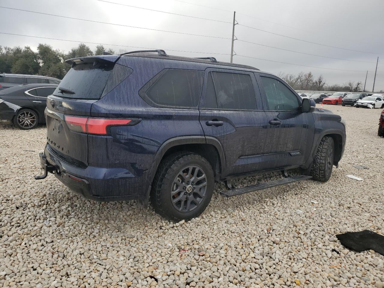 2024 TOYOTA SEQUOIA SR5 VIN:7SVAAAAA7RX003132