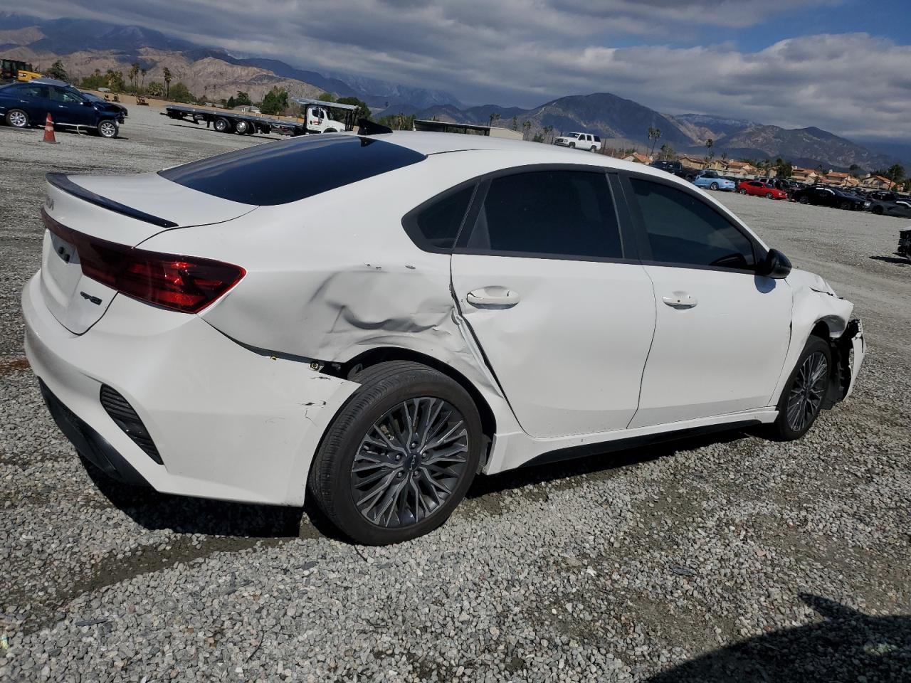 2024 KIA FORTE GT LINE VIN:3KPF54AD5RE730608