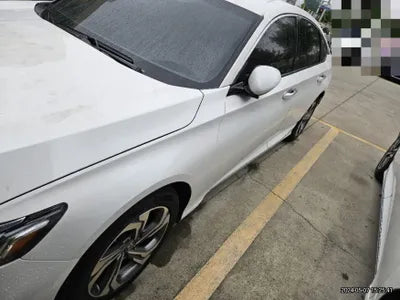 2018 Honda Accord VIN: