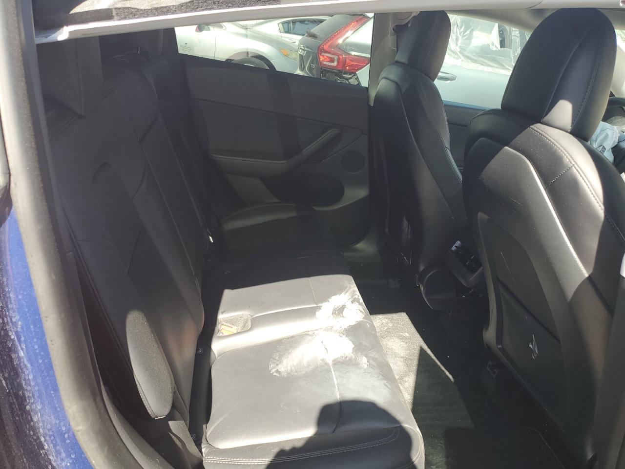 2022 TESLA MODEL Y  VIN:7SAYGDEF7NF336355