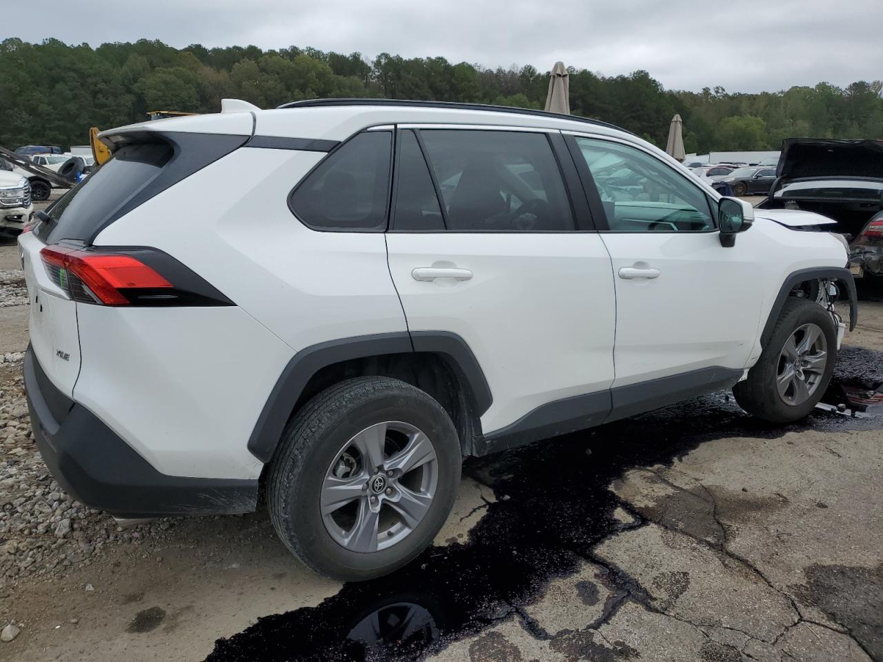 2022 TOYOTA RAV4 XLE VIN:2T3W1RFV9NW192956
