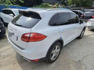 2014 Porsche Cayenne VIN:
