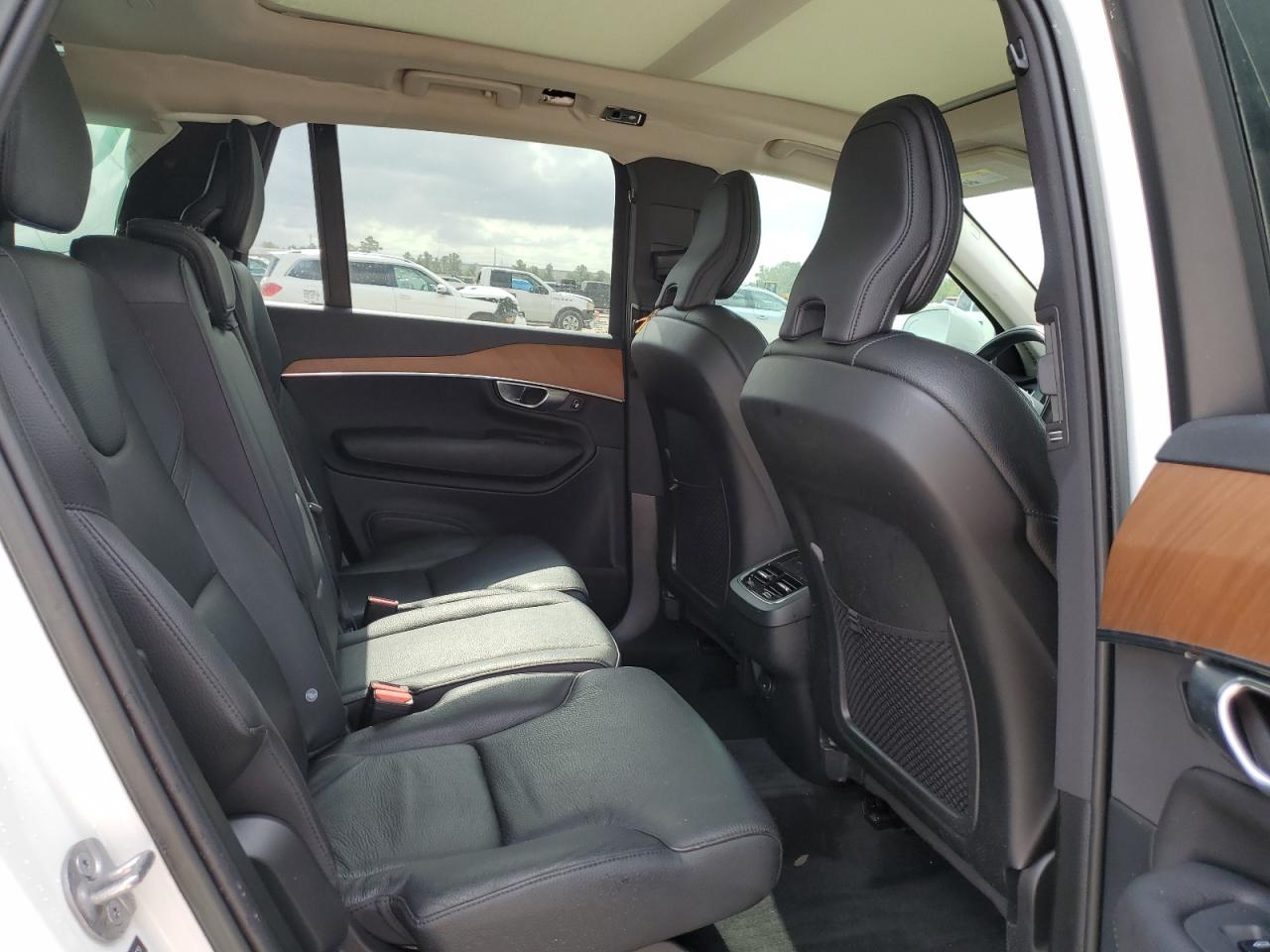 2022 VOLVO XC90 T5 MOMENTUM VIN:YV4102CK7N1857251