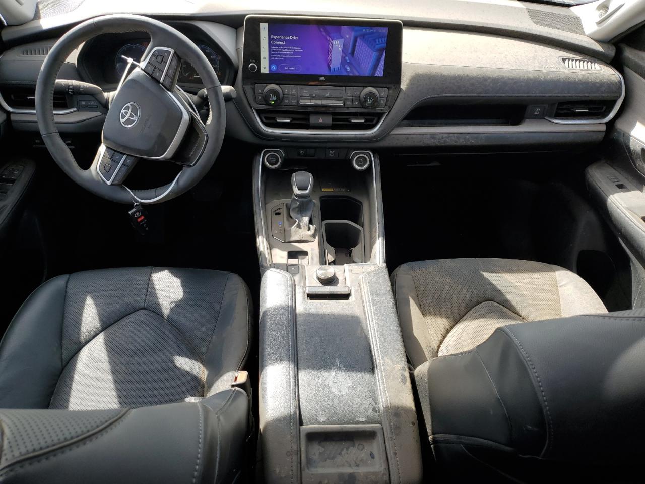 2024 TOYOTA GRAND HIGHLANDER XLE VIN:5TDAAAB59RS017020