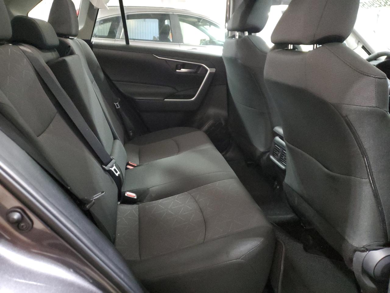 2024 TOYOTA RAV4 XLE VIN:2T3P1RFV1RC468204