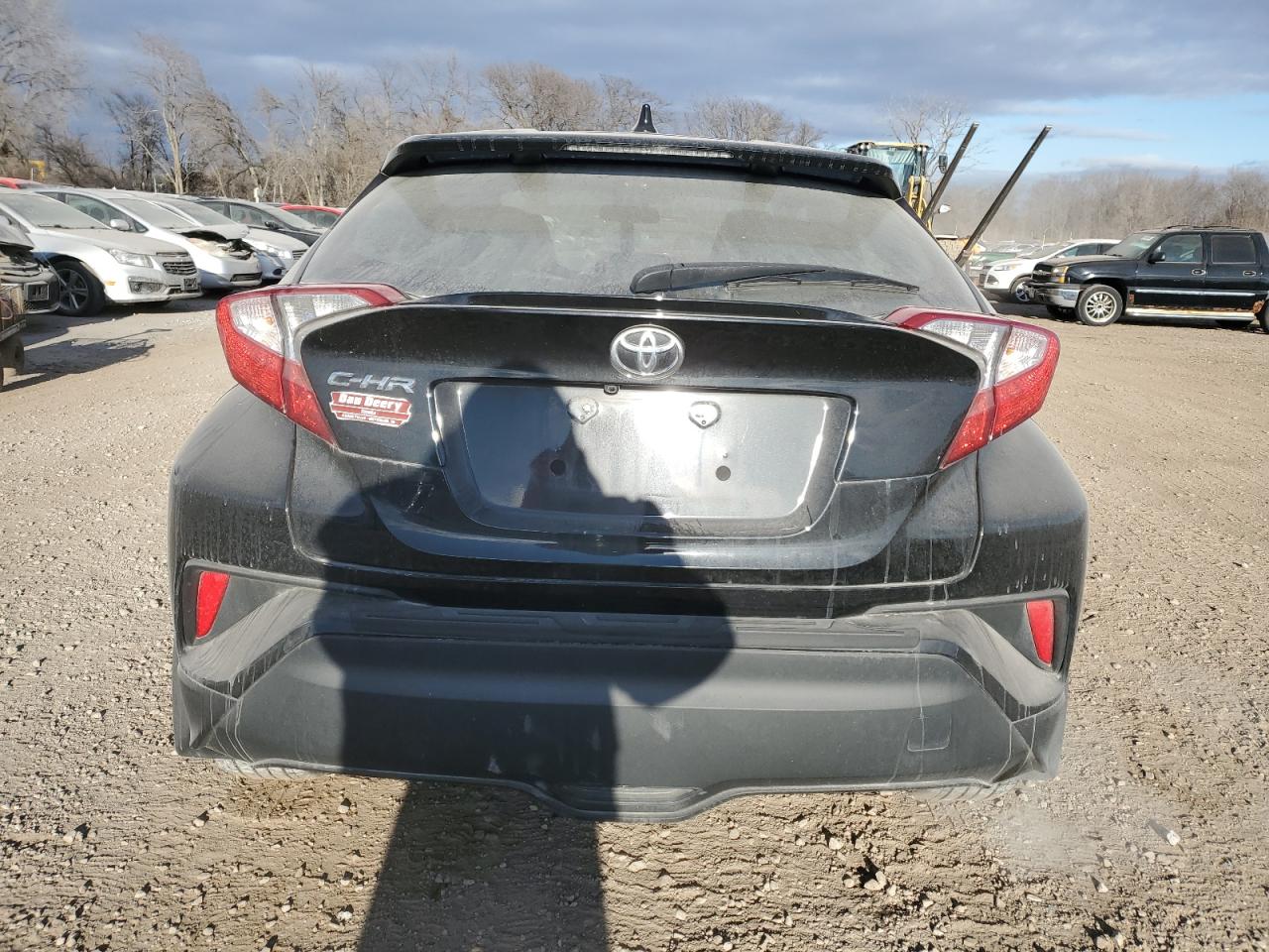 2022 TOYOTA C-HR XLE VIN:NMTKHMBX9NR141851