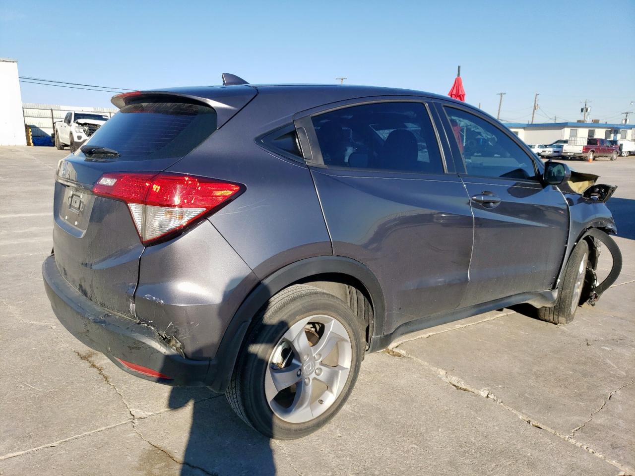 2022 HONDA HR-V LX VIN:3CZRU5H38NM740000