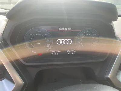 2022 Audi e-tron VIN: