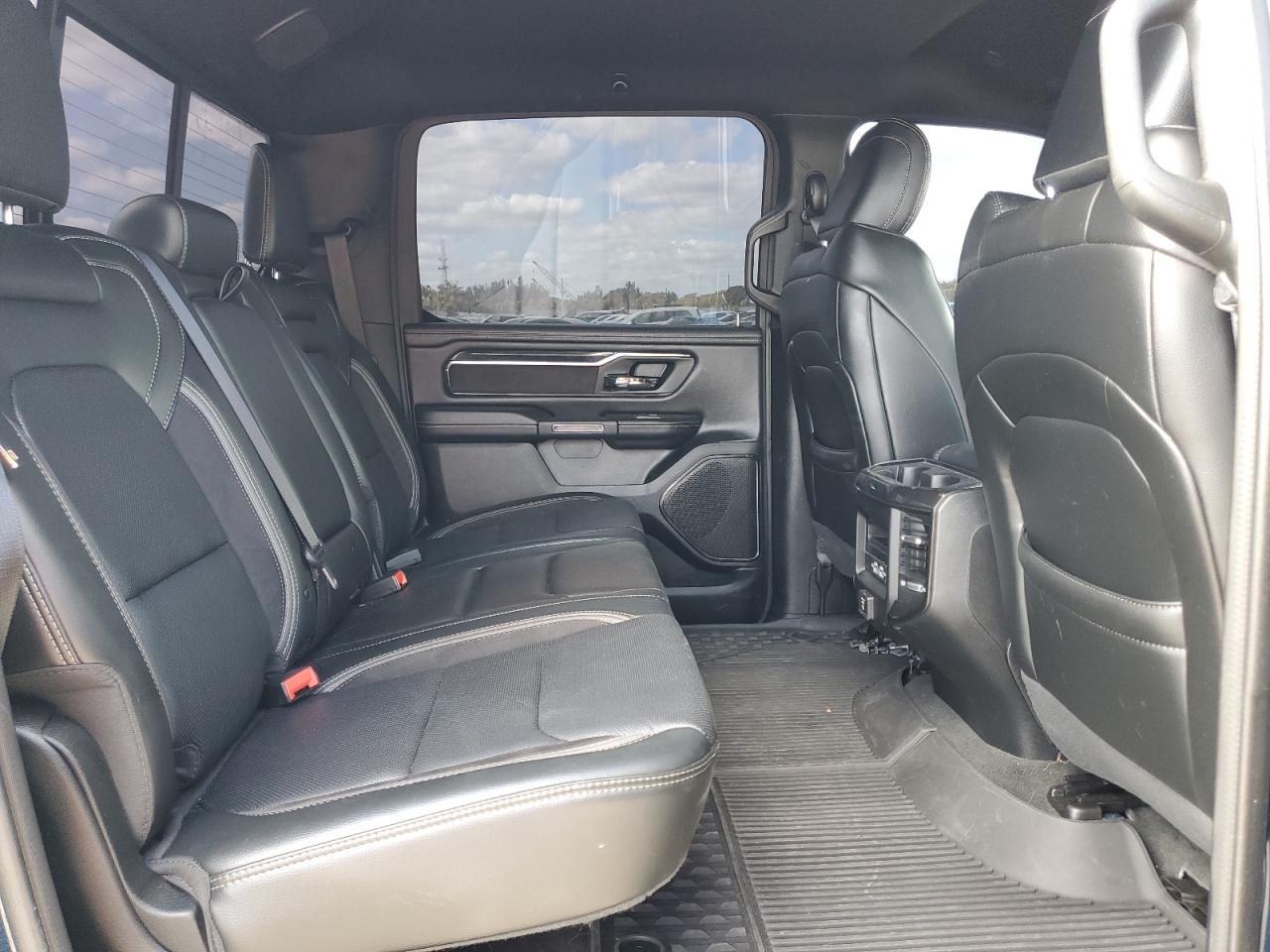 2022 RAM 1500 SPORT VIN:1C6SRFVT9NN453460