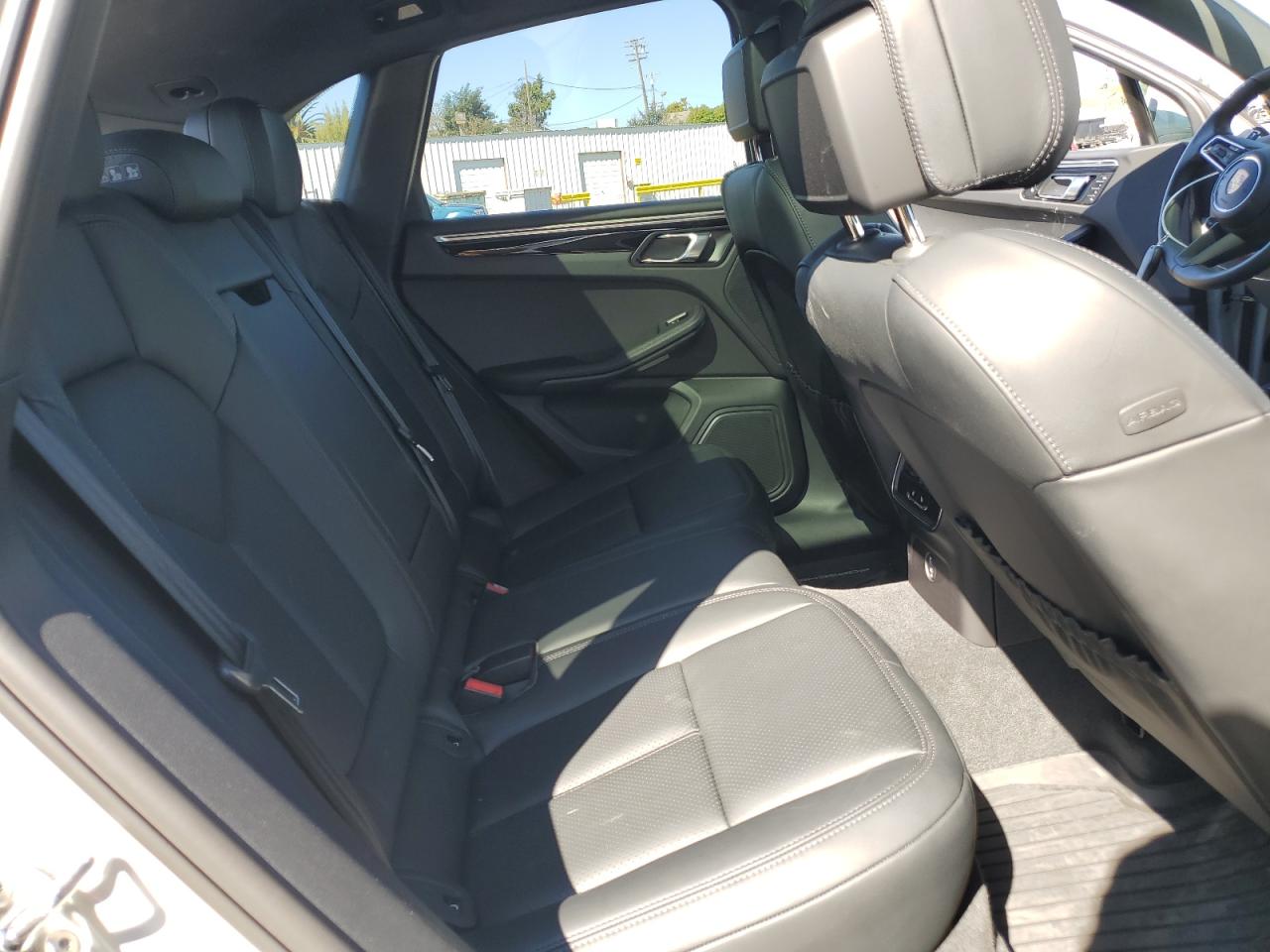 2024 PORSCHE MACAN BASE VIN:WP1AA2A53RLB08520