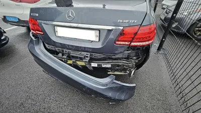 2015 Mercedes-Benz E 220 WDDHF0AB8GB190488 VIN:WDDHF0AB8GB190488