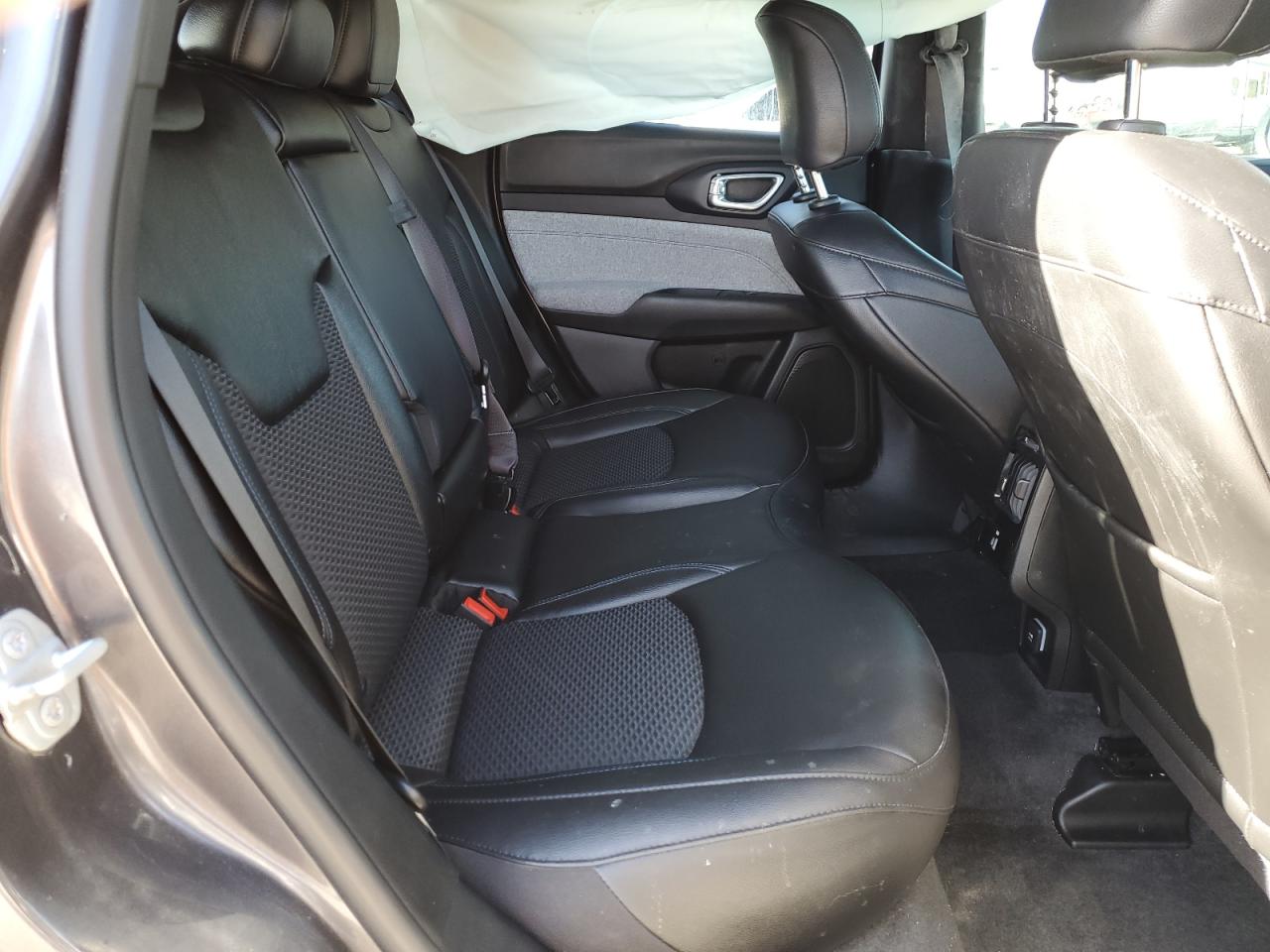 2023 JEEP COMPASS LATITUDE VIN:3C4NJDBN2PT560876