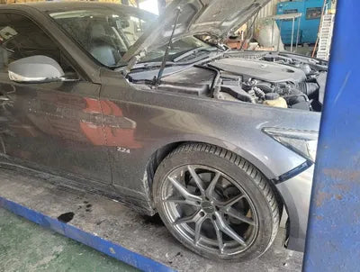 2015 Infiniti Q50 VIN: