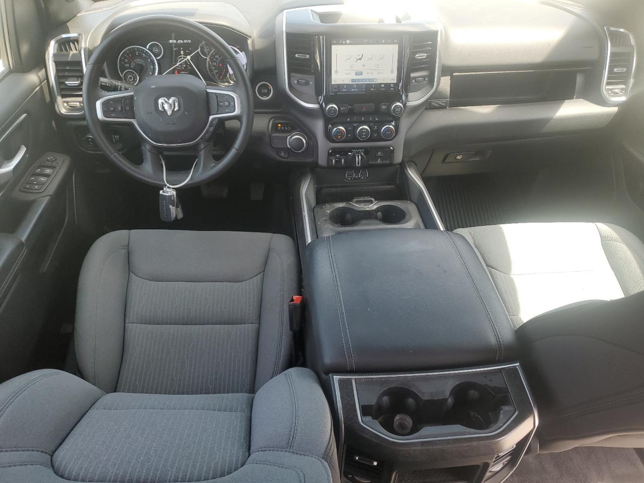 2024 RAM 1500 BIG HORN/LONE STAR VIN:1C6RREFT7RN111924