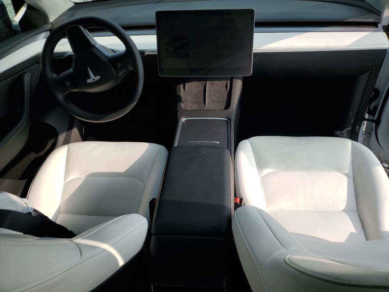 2022 TESLA MODEL Y  VIN:7SAYGAEE0NF521885