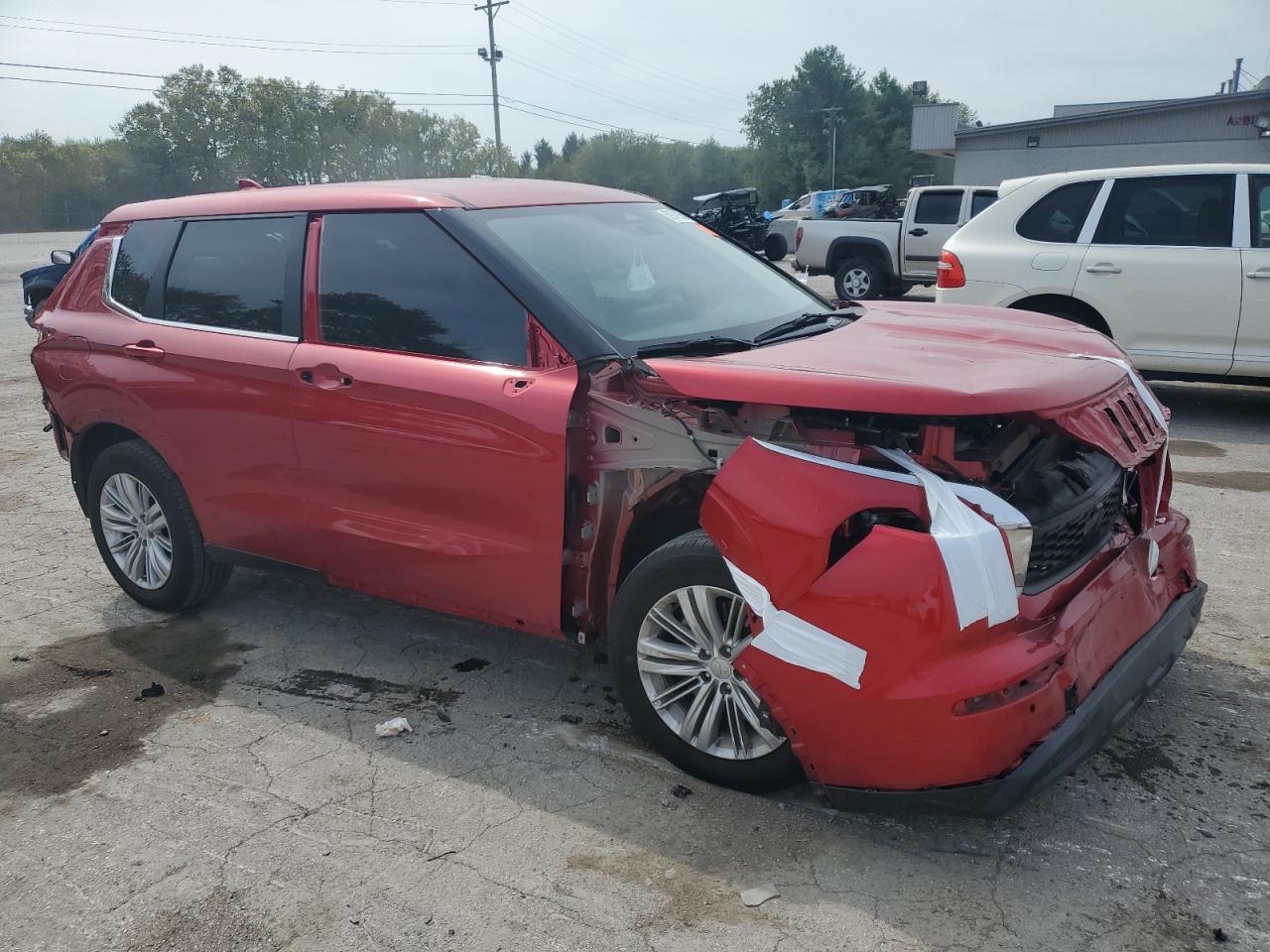 2023 MITSUBISHI OUTLANDER ES VIN:JA4J4TA80PZ015645