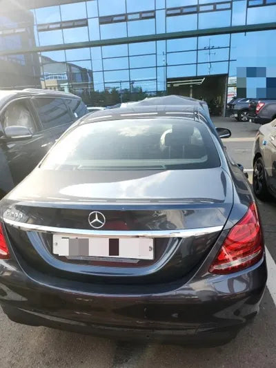 2015 Mercedes-Benz C 200 VIN: