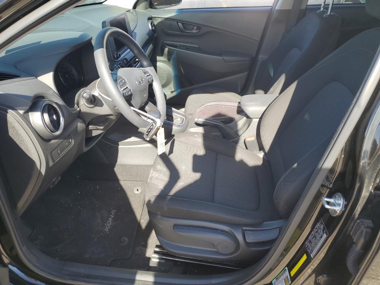 2022 HYUNDAI KONA SEL VIN:KM8K62AB1NU923652