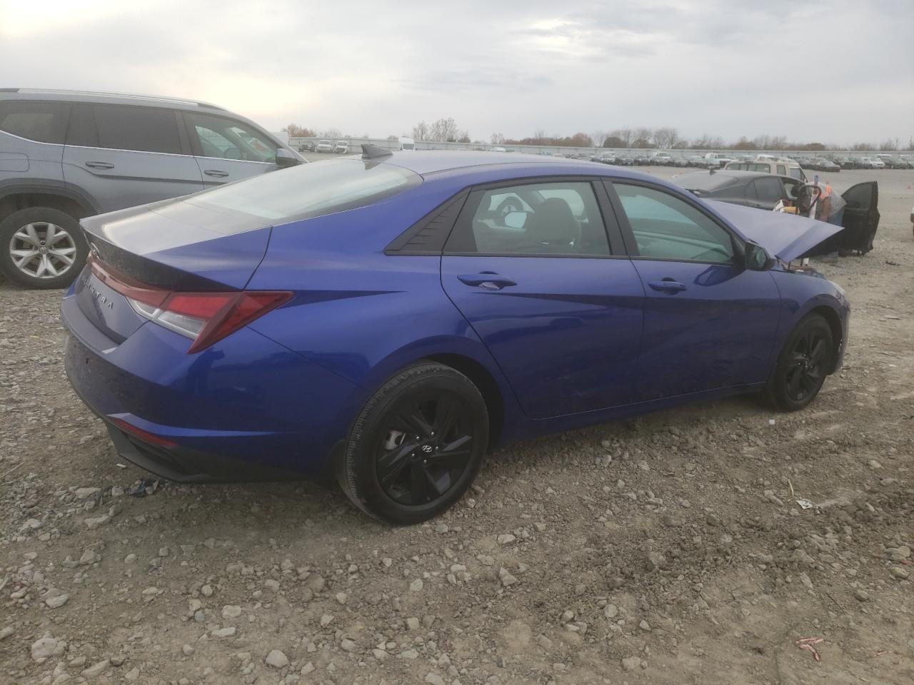 2023 HYUNDAI ELANTRA SEL VIN:KMHLM4AG7PU576820