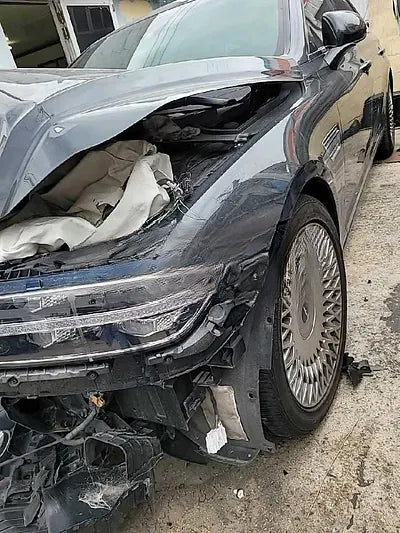 2019 Genesis G90 NONE VIN: