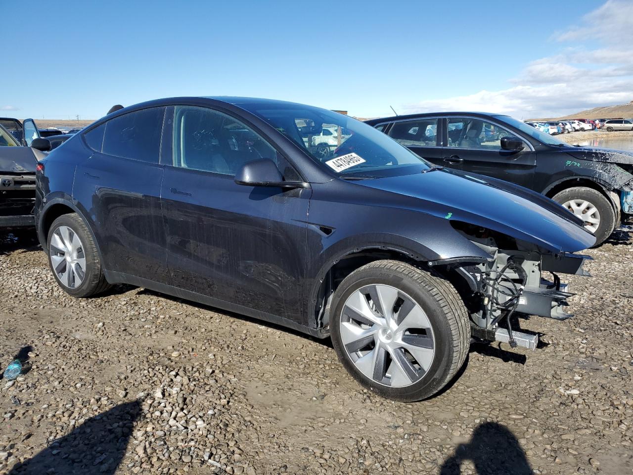 2024 TESLA MODEL Y  VIN:7SAYGDEE8RA234184