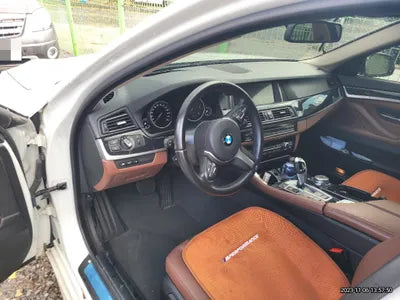 2016 BMW 520 VIN: